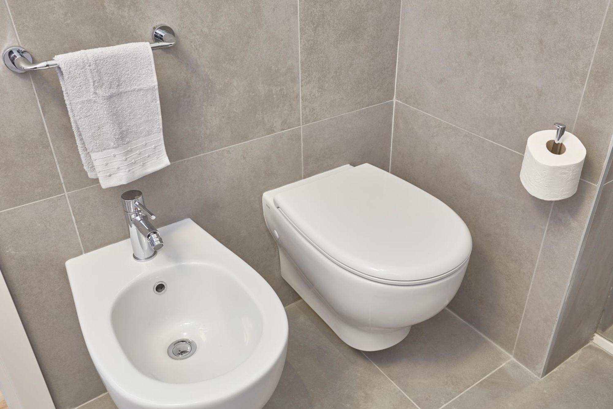 Presty Apartments Milan Bagian luar foto